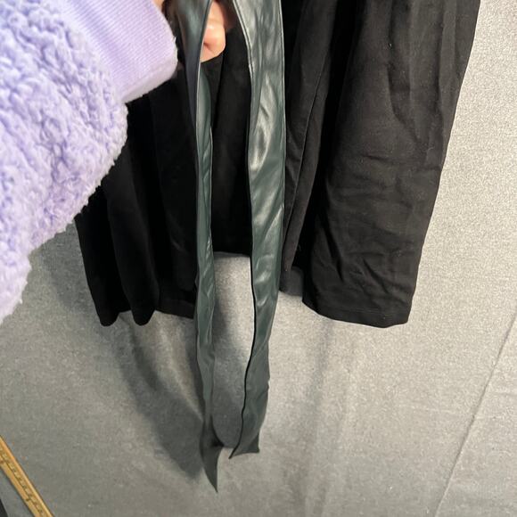 Attitudes by Renee Techno Crepe Blazer w/ Faux Leather Belt Black Size 2X - Picture 13 of 16